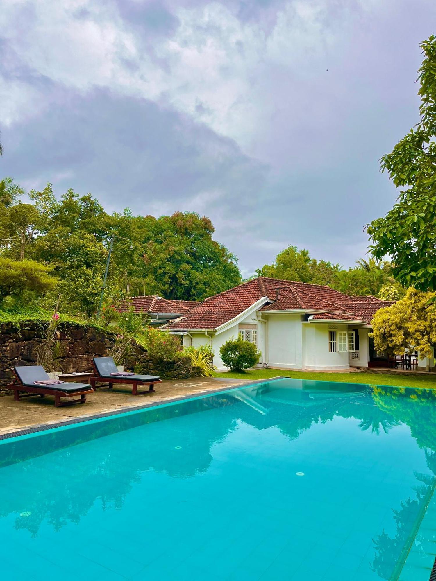 Thalpe Walawwa Heritage Villa Unawatuna Luaran gambar