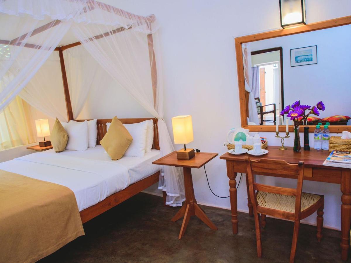 Thalpe Walawwa Heritage Villa Unawatuna Luaran gambar