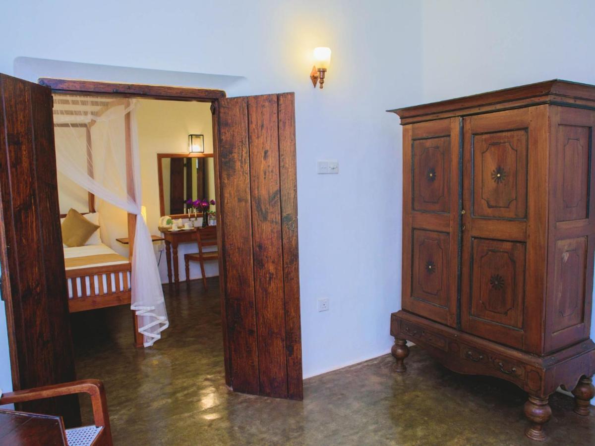 Thalpe Walawwa Heritage Villa Unawatuna Luaran gambar