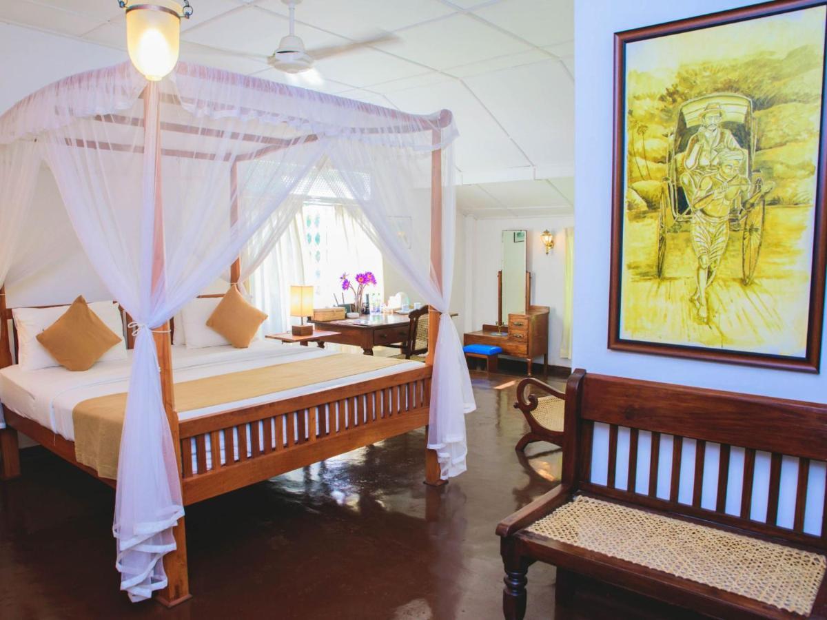 Thalpe Walawwa Heritage Villa Unawatuna Luaran gambar