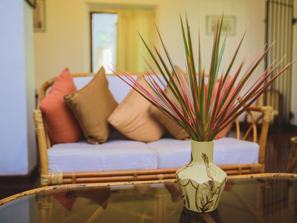 Thalpe Walawwa Heritage Villa Unawatuna Luaran gambar